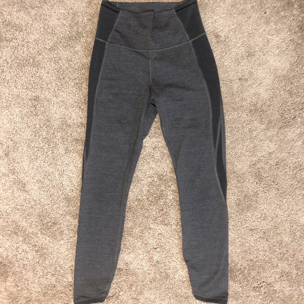 Lululemon Two-Toned Gray Leggings- Size 4